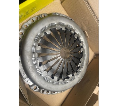 Kit d'embrayage Schaeffler LUK 620 3268 00 OCCASION