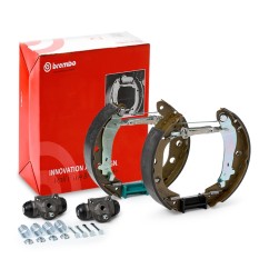 Kit de freins à tambours (Kit de frein arrière) BREMBO K68064